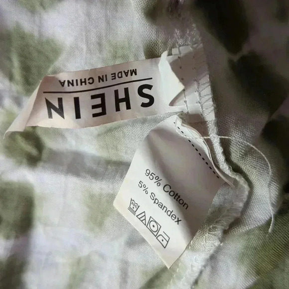 Beach Wrap/ Skirt/ Dress - Picture 4 of 6